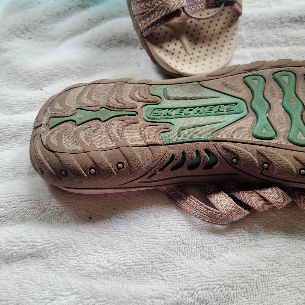 Skechers Tan Women's Sandals - Picture 6 of 6